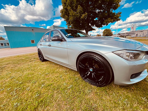 BMW 320d 9 of 9