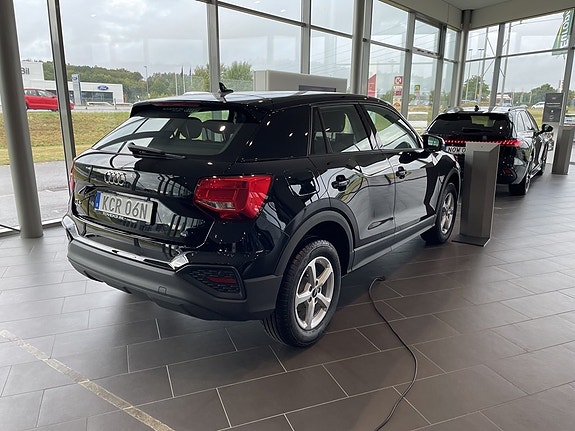 Audi Q2 3 of 4