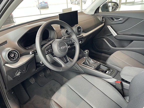Audi Q2 4 of 4