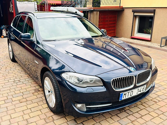 BMW 520d 3 of 15