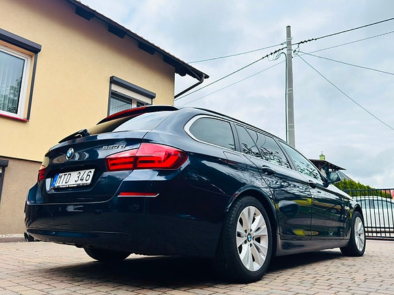 BMW 520d 4 of 15