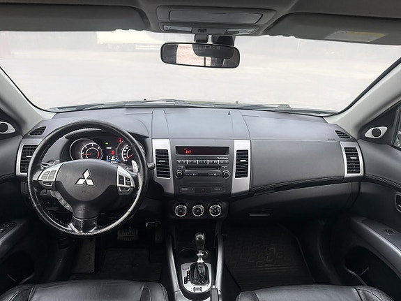 Mitsubishi Outlander 9 of 13