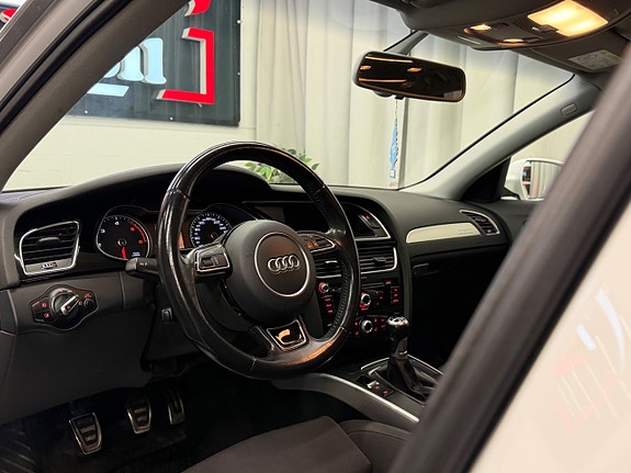 Audi A4 6 of 16