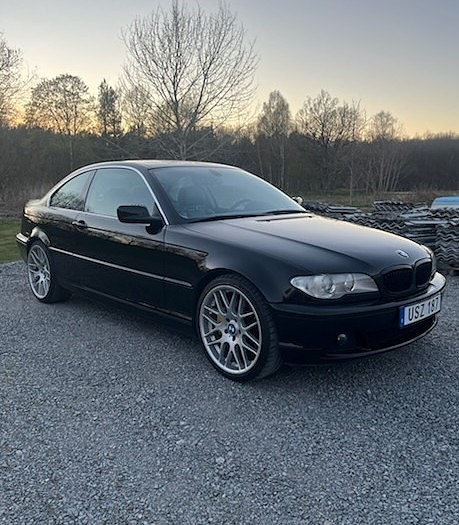BMW 330Ci 3 of 5