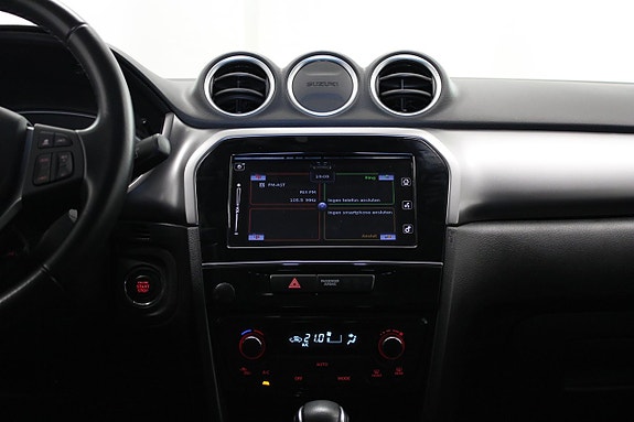 Suzuki Vitara 17 of 23