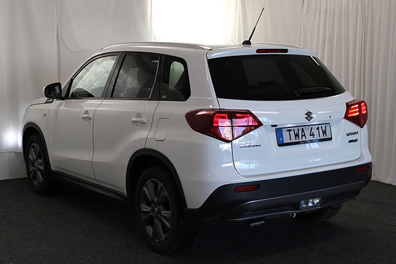 Suzuki Vitara 8 of 23