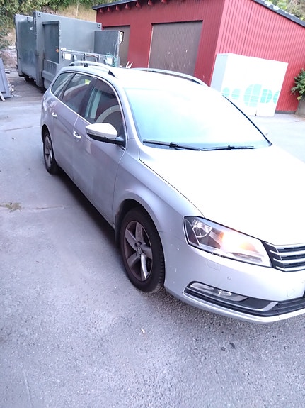 Volkswagen Passat 7 of 10