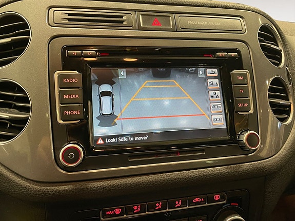 Volkswagen Tiguan 17 of 22