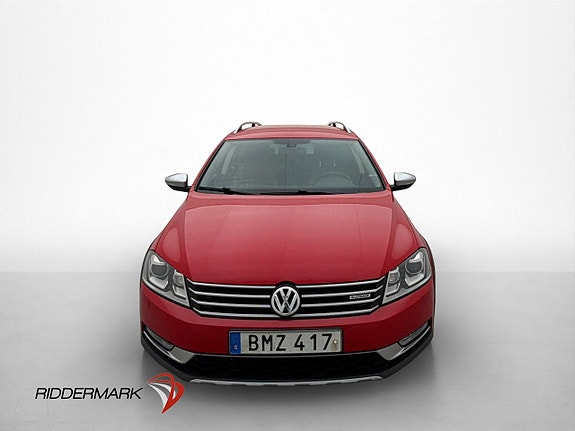 Volkswagen Passat Alltrack 2 of 30