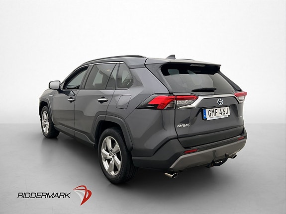 Toyota RAV4 5 of 30