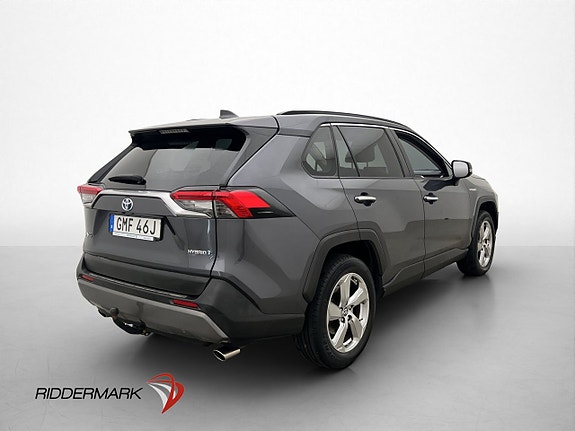 Toyota RAV4 8 of 30
