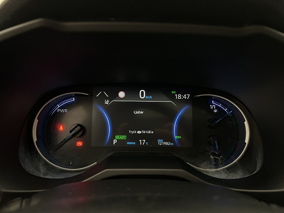 Toyota RAV4 19 of 30