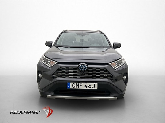Toyota RAV4 2 of 30
