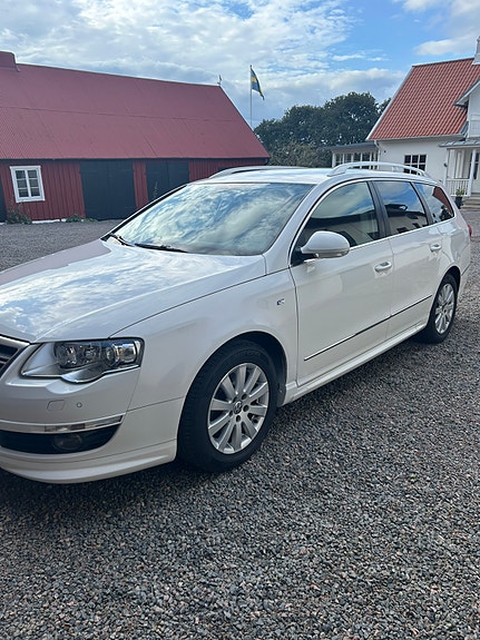 Volkswagen Passat 5 of 18
