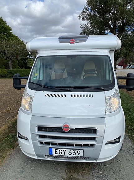 Bürstner Ixeo 745 3.0L 180hk/ Drag/ 2x AC/ Taksäng/ Solceller/ Ugn 24 of 26