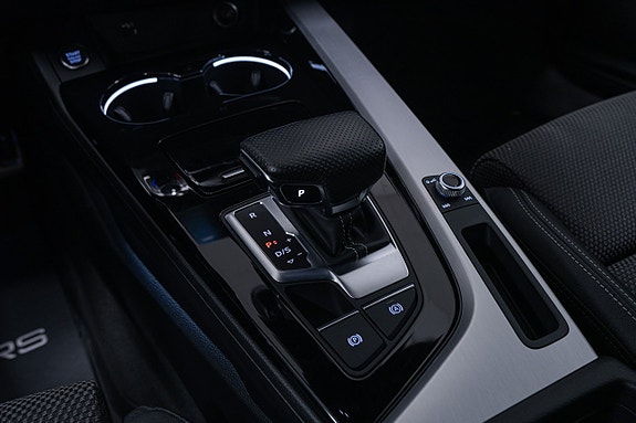 Audi A4 18 of 25