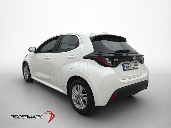 Toyota Yaris 5 of 28