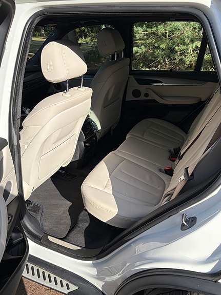 BMW X5 4 of 12
