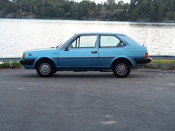 Volvo 340 2 of 7