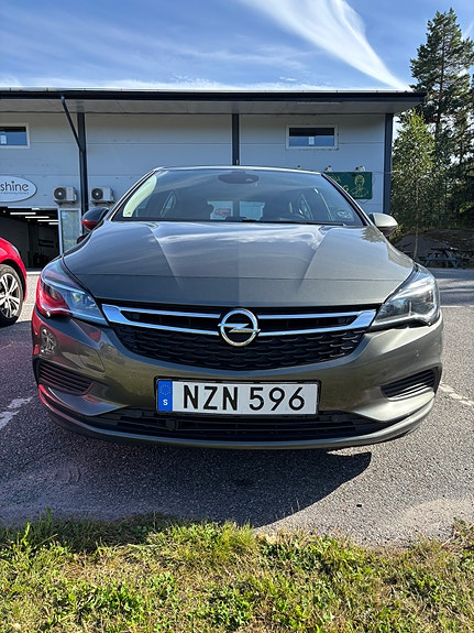 Opel Astra 3 of 14