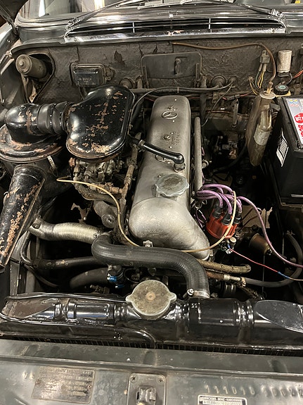 Mercedes-Benz 220 9 of 10