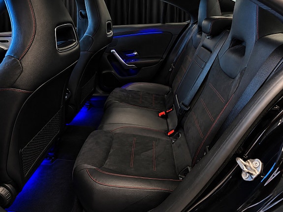 Mercedes-Benz CLA200 7 of 21