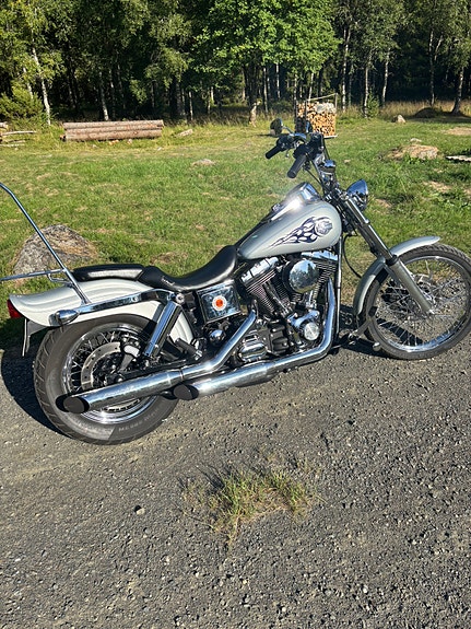 Harley-Davidson Wide glide 3 of 3