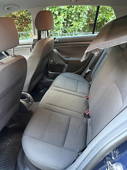 Volkswagen Golf V 7 of 10