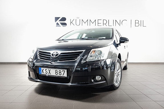 Toyota Avensis 3 of 27