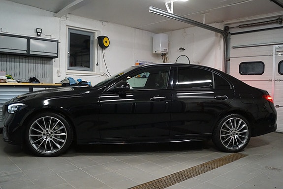 Mercedes-Benz C300 e 10 of 14