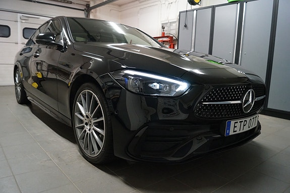 Mercedes-Benz C300 e 2 of 14