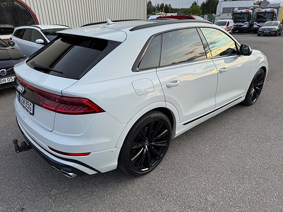 Audi SQ8 24 of 24