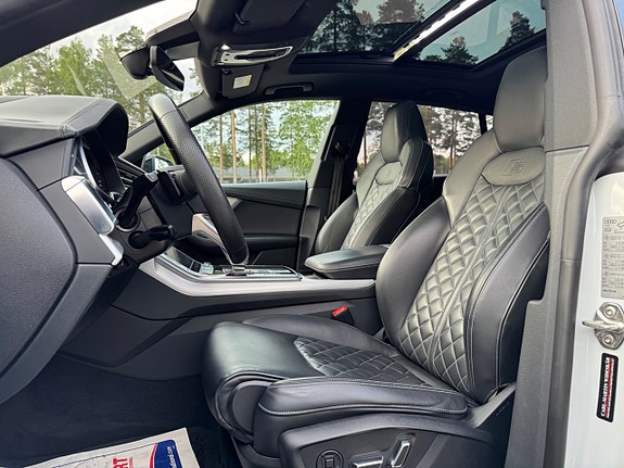 Audi SQ8 8 of 24