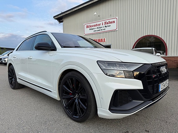 Audi SQ8 2 of 24