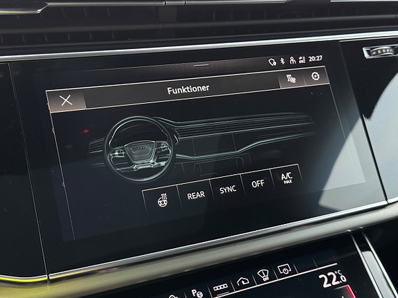 Audi SQ8 15 of 24