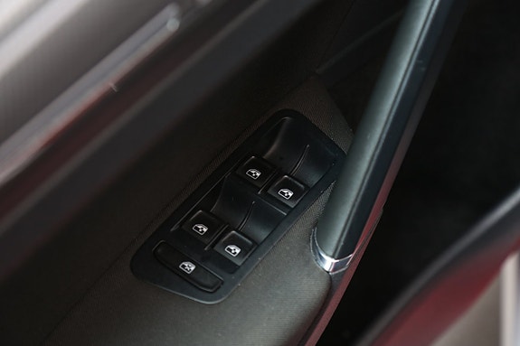 Volkswagen Golf Alltrack 12 of 25