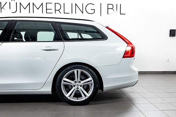 Volvo V90 5 of 27