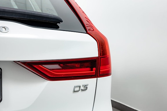 Volvo V90 7 of 27