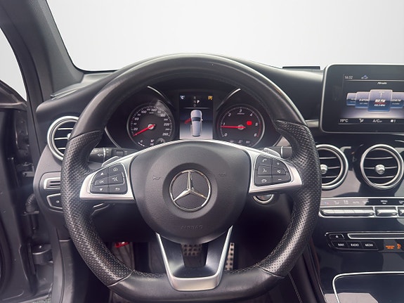 Mercedes-Benz GLC220 d 11 of 17