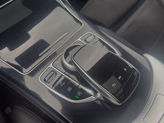 Mercedes-Benz GLC220 d 14 of 17