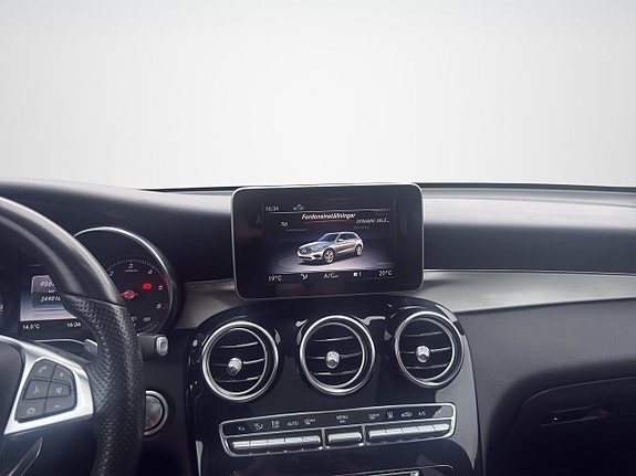 Mercedes-Benz GLC220 d 13 of 17