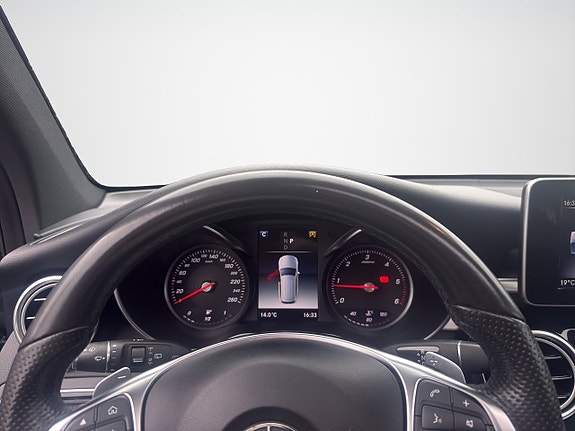 Mercedes-Benz GLC220 d 12 of 17