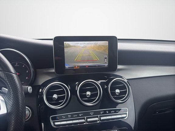 Mercedes-Benz GLC220 d 15 of 17
