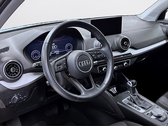 Audi Q2 12 of 13