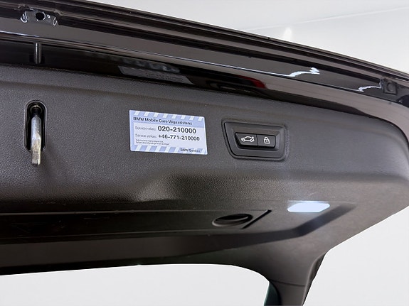 BMW 330e 17 of 20