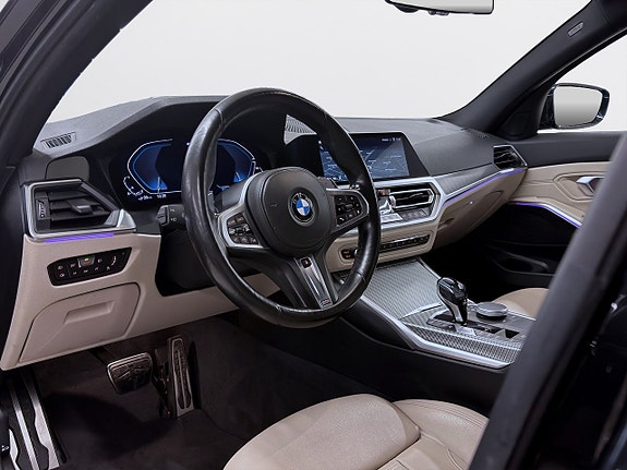 BMW 330e 9 of 20