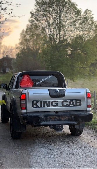 Nissan Navara 9 of 9