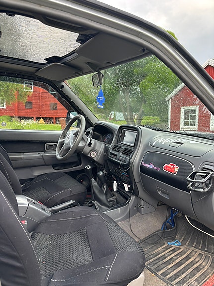 Nissan Navara 8 of 9