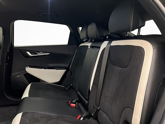 Kia EV6 18 of 30