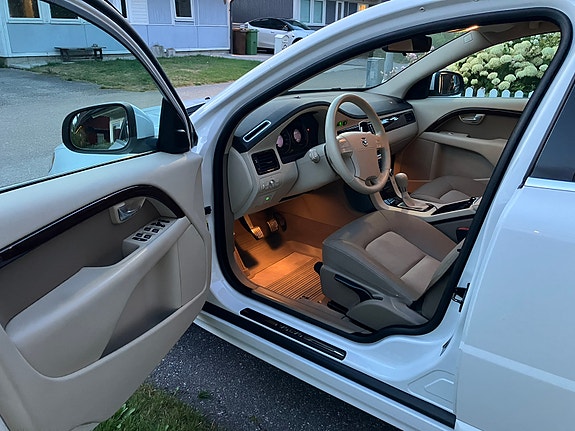 Volvo S80 8 of 11